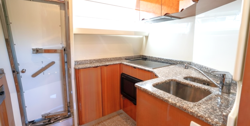 %Miami Yacht Rentals%